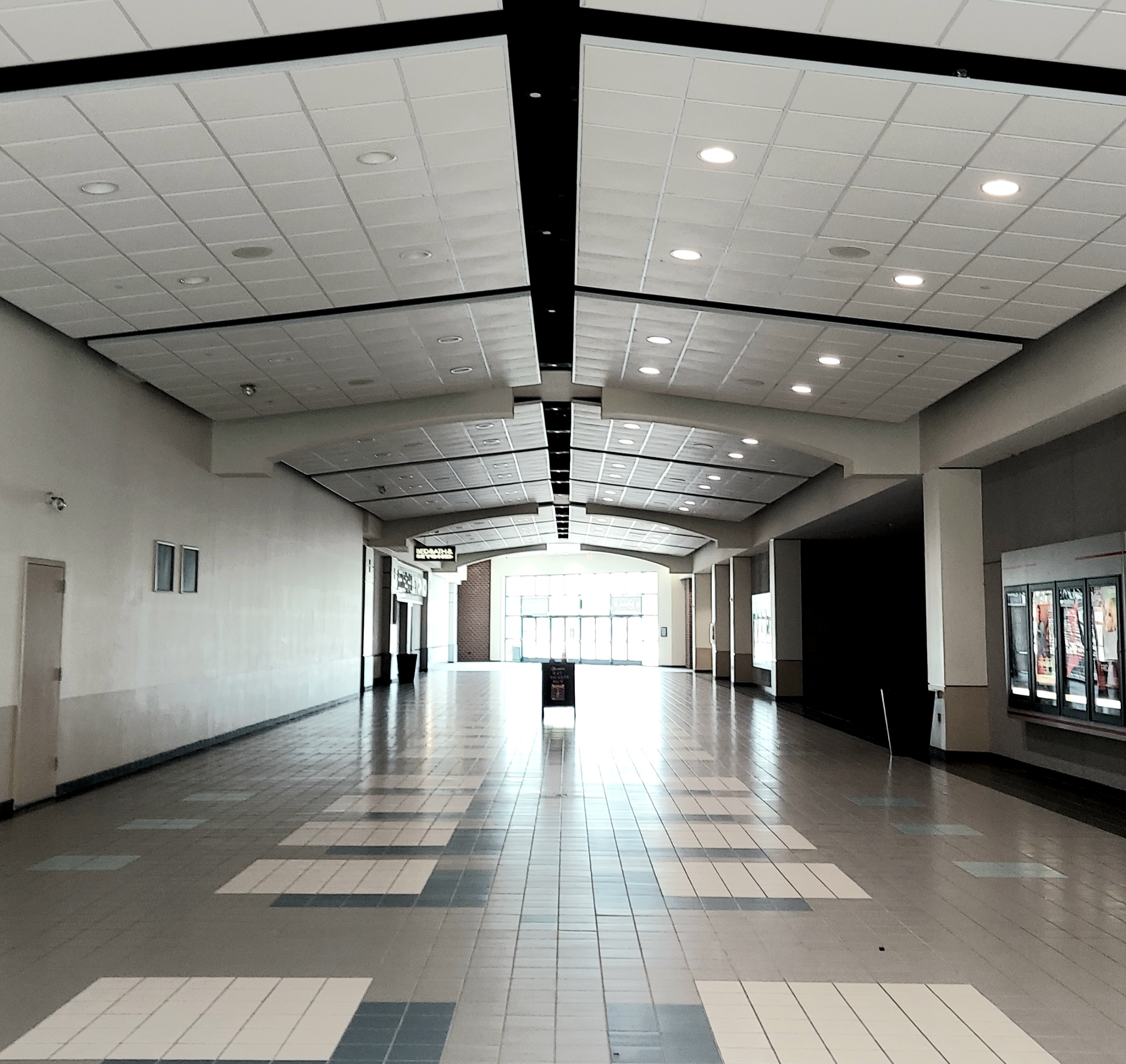 "University Mall, Carbondale IL" by Jason Baldinger